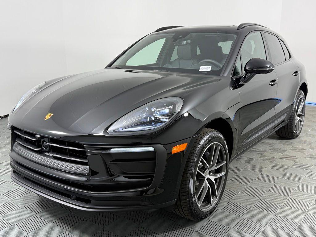 New 2026 Porsche Macan Base