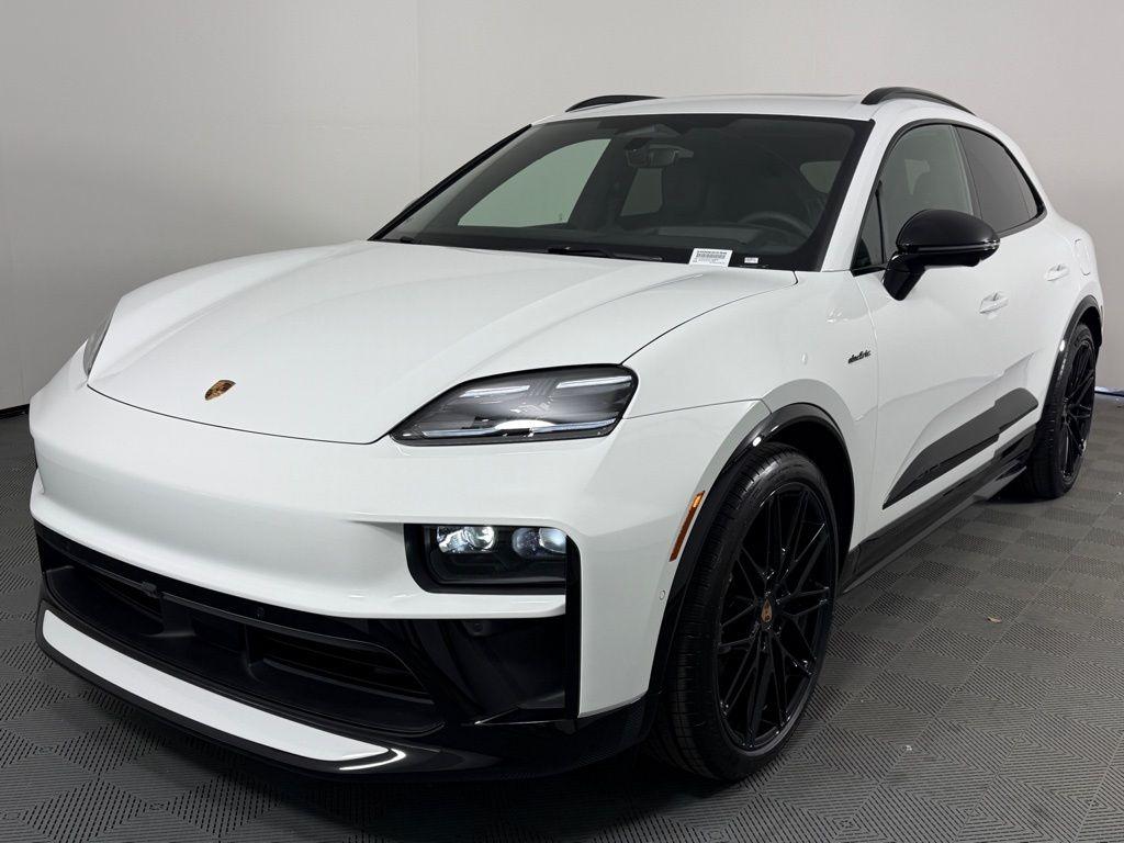 New 2026 Porsche Macan