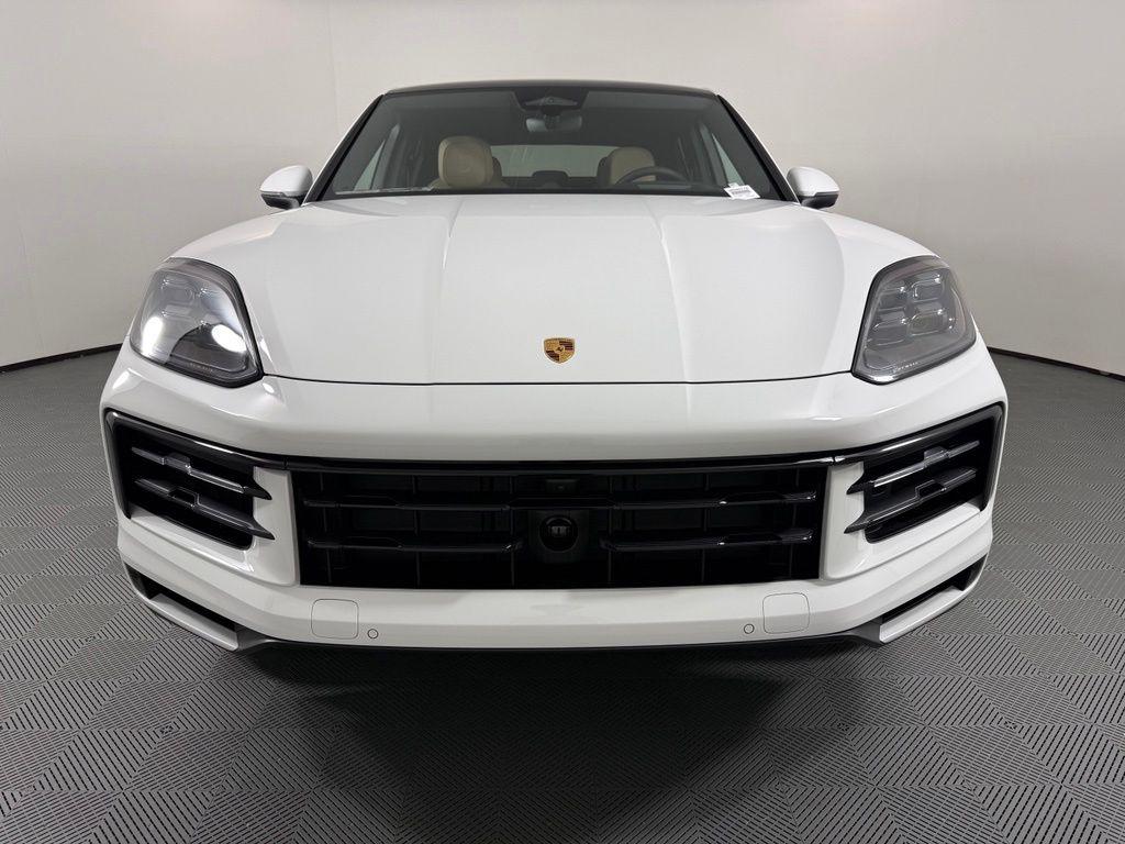 2026 Porsche CAYENNE S COUPE AWD — фото 10