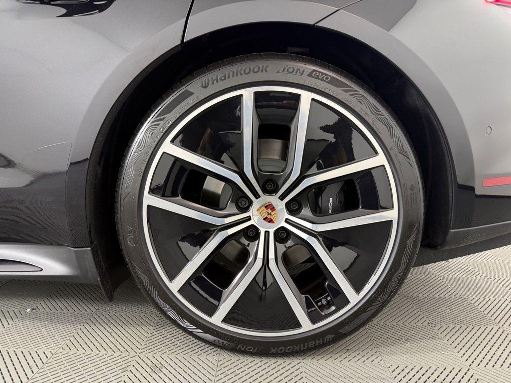 2026 Porsche TAYCAN BASE — миниатюра 12