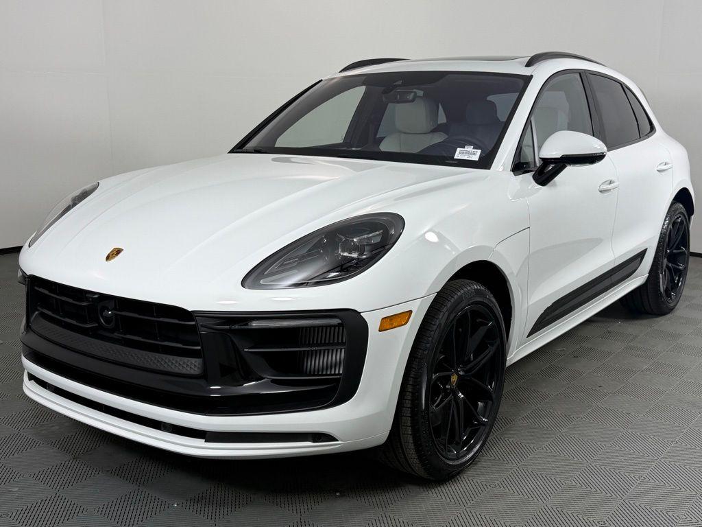 New 2026 Porsche Macan GTS