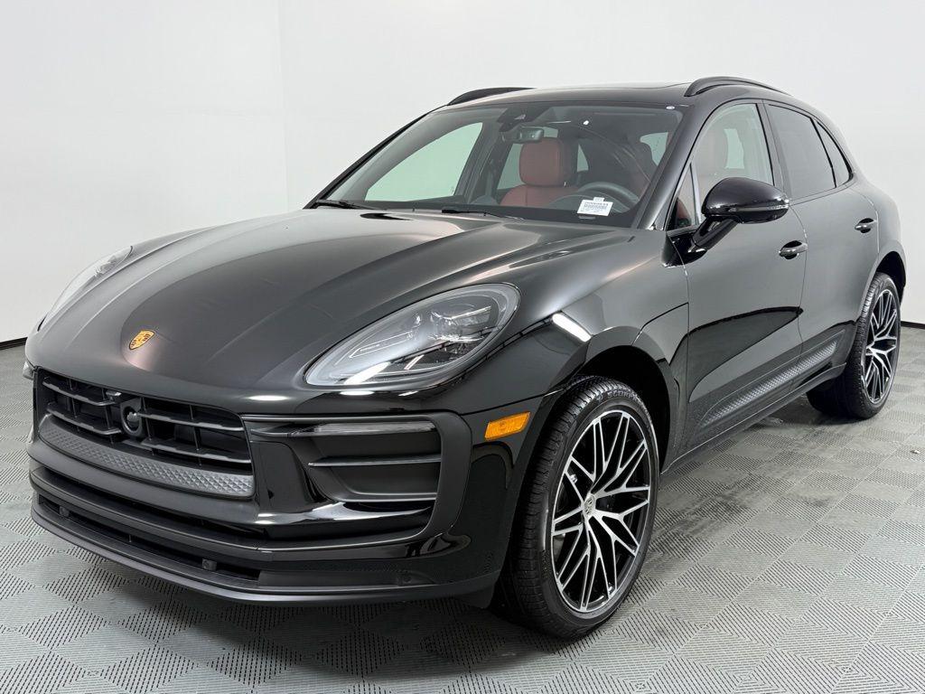 New 2026 Porsche Macan Base