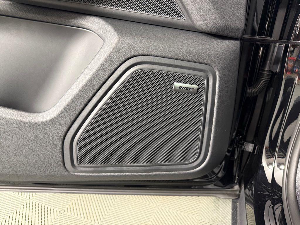 صورة مصغرة 22 لـ 2026 Porsche MACAN BASE
