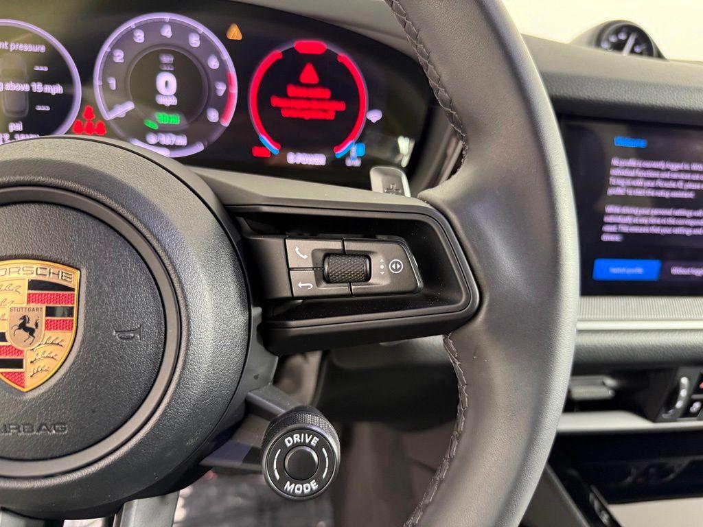 2026 Porsche CAYENNE AWD 缩略图 26