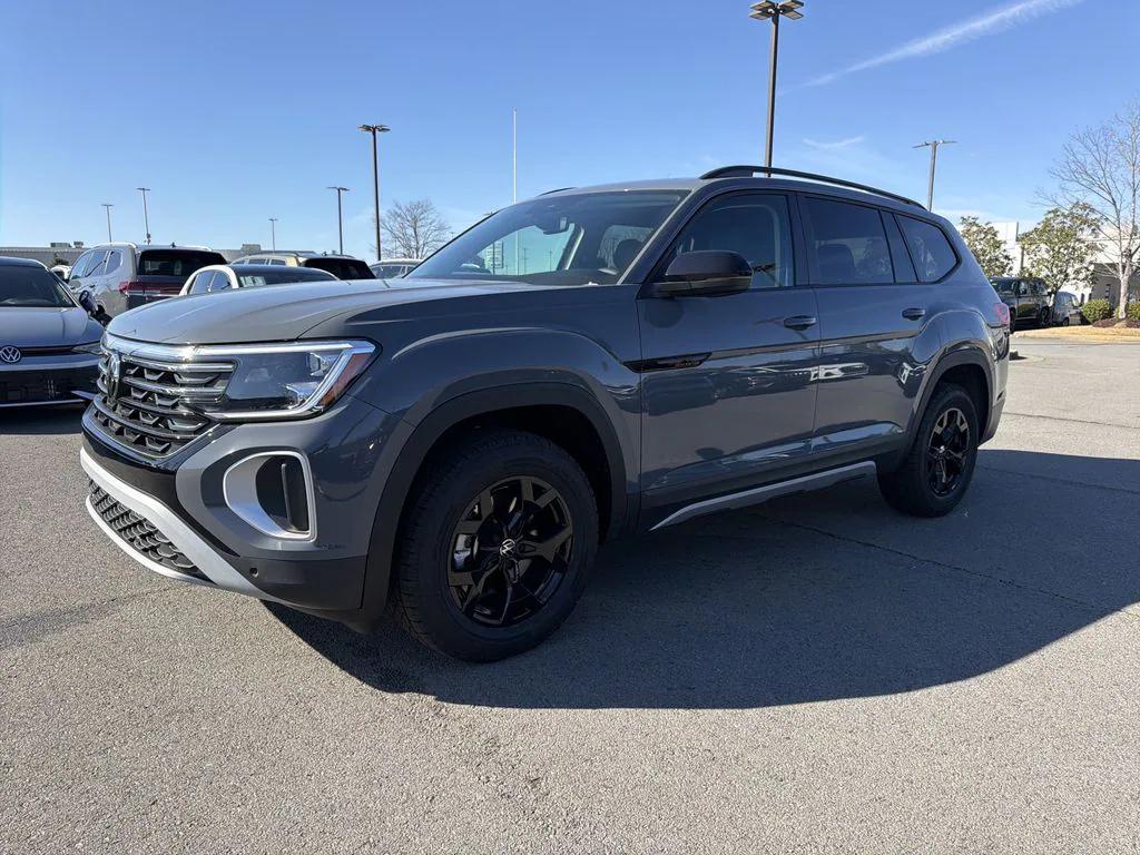 New 2026 Volkswagen Atlas Peak Edition