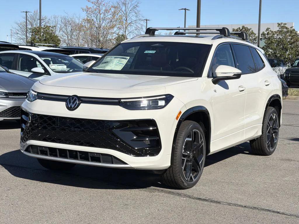 New 2026 Volkswagen Tiguan 2.0T SEL R-Line 4MOTION
