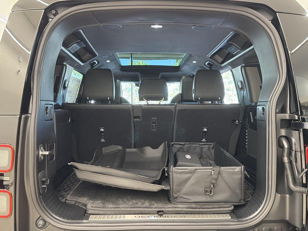 صورة مصغرة 13 لـ 2026 LAND Rover DEFENDER P635 OCTA