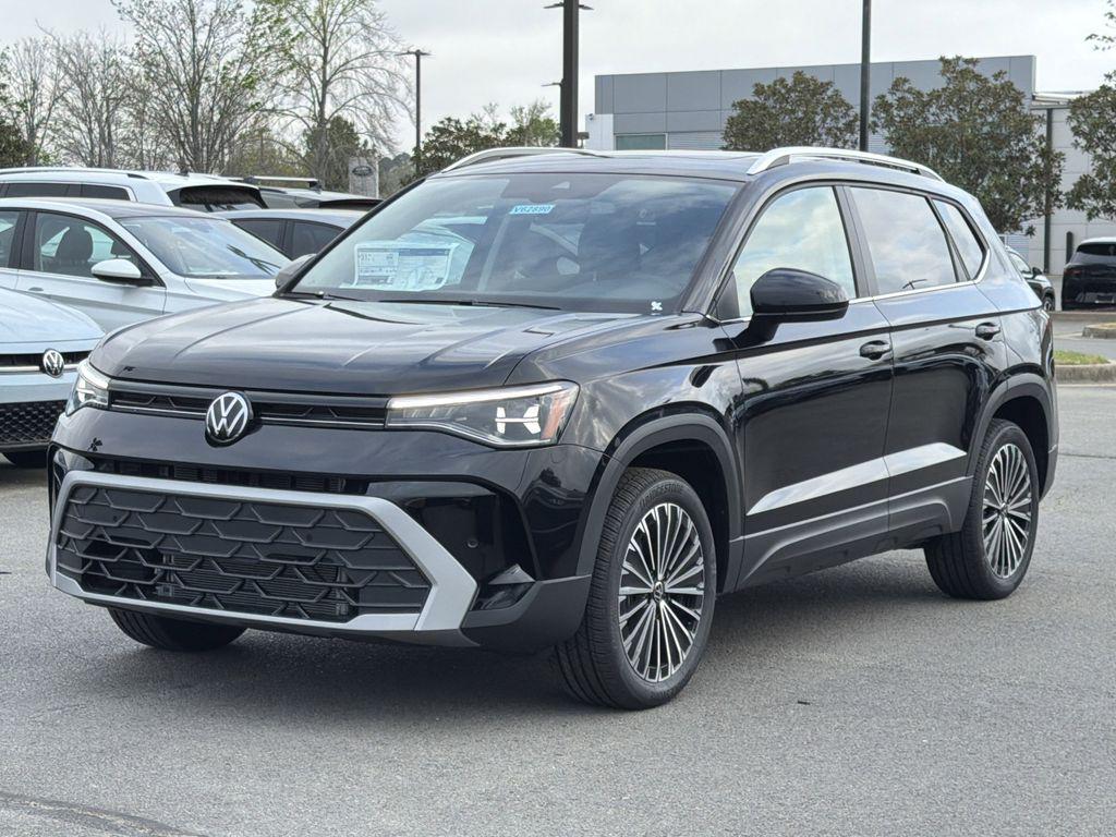 New 2026 Volkswagen Taos SE
