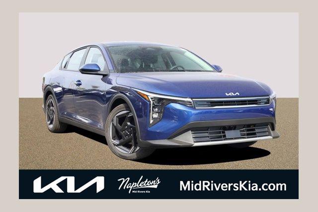 New 2025 Kia K4 LXS