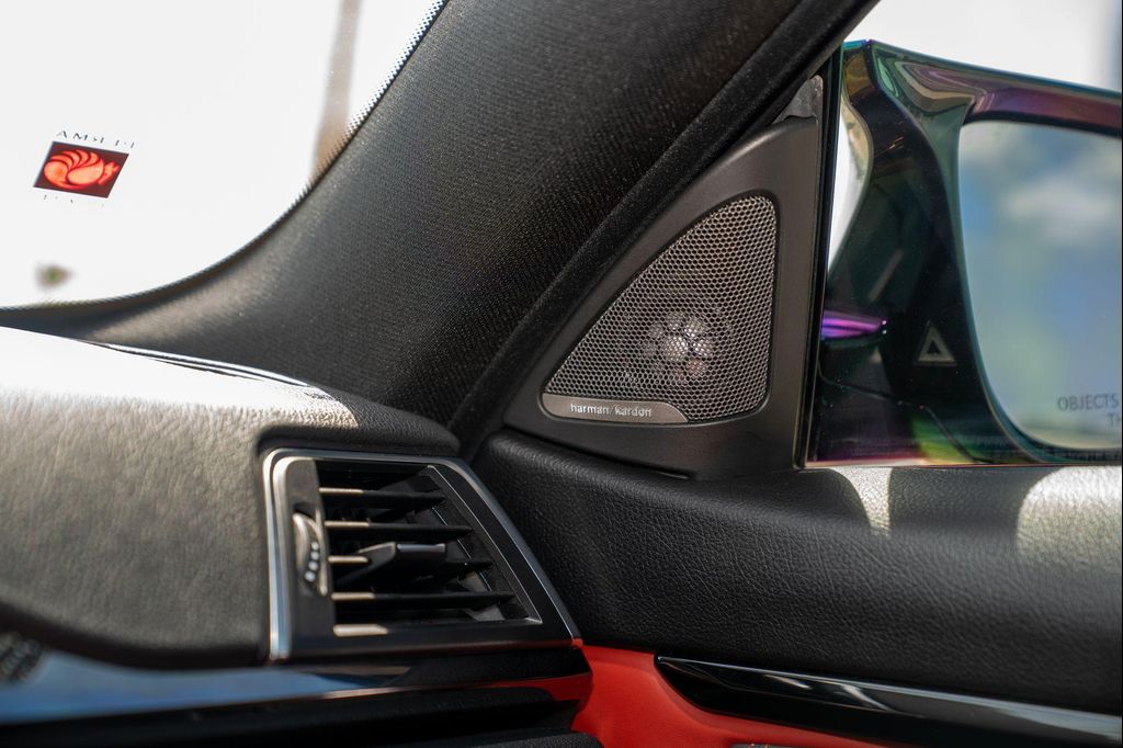 2020 BMW M4 BASE — миниатюра 17
