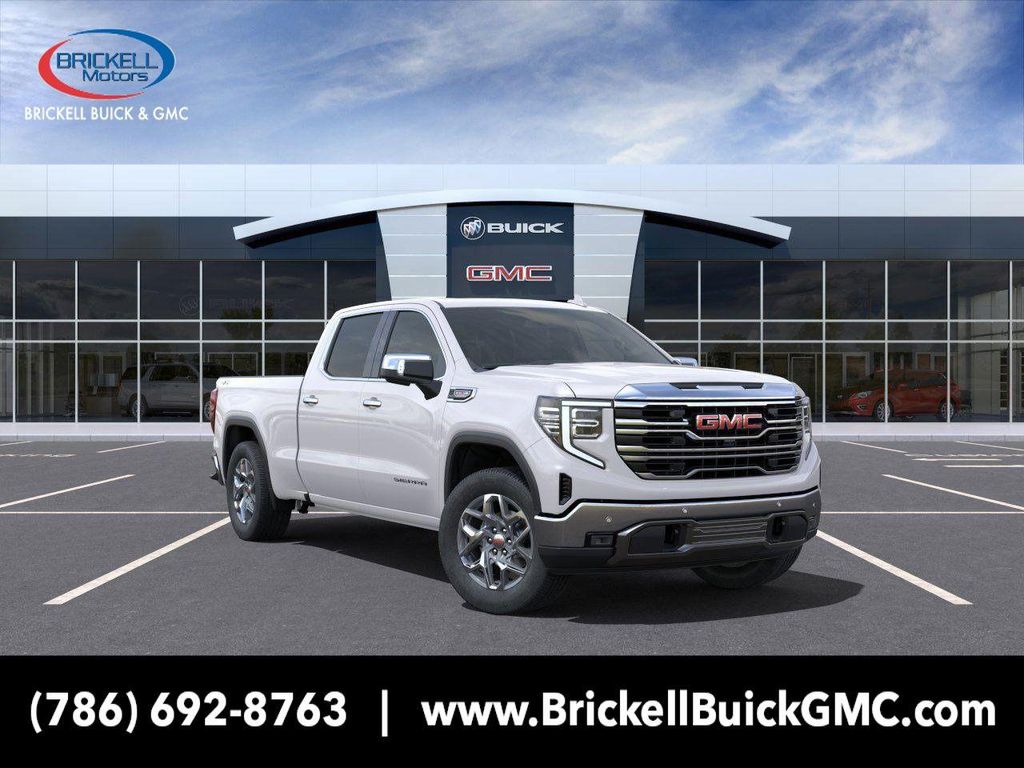New 2025 GMC Sierra 1500 SLT