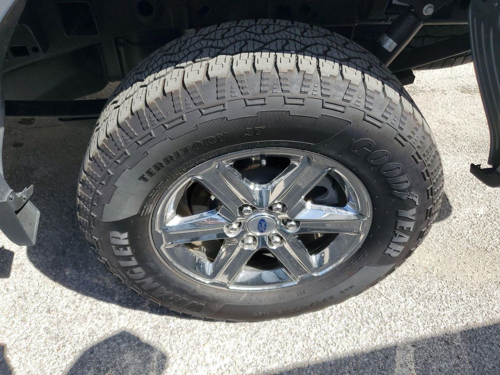 FORD F-150 XLT - 5