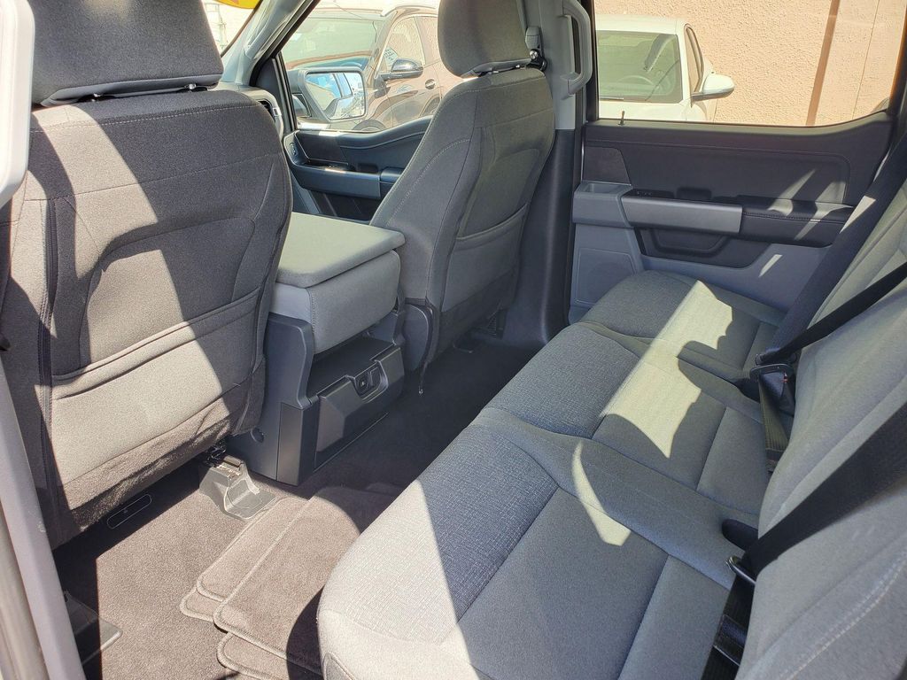 FORD F-150 XLT - 9