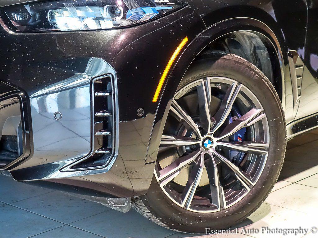 صورة 6 لـ 2026 BMW X5 M60I