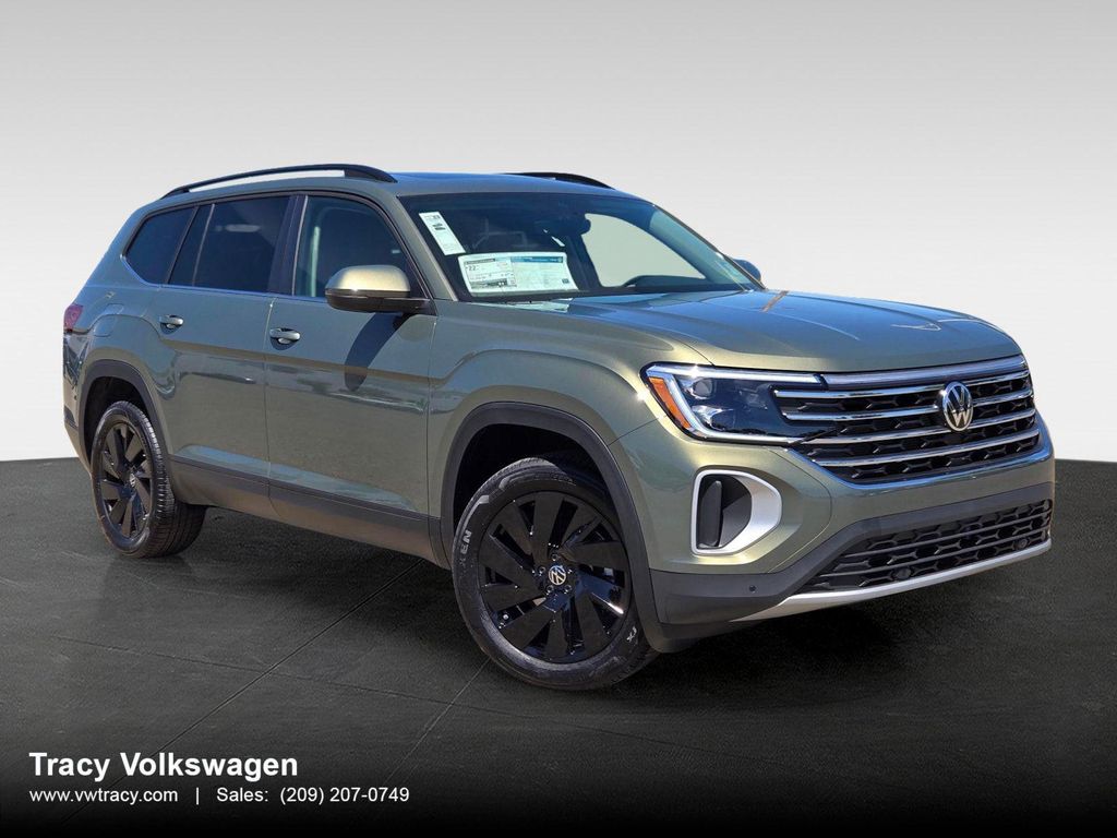 New 2026 Volkswagen Atlas 2.0T SE w/Technology 4MOTION