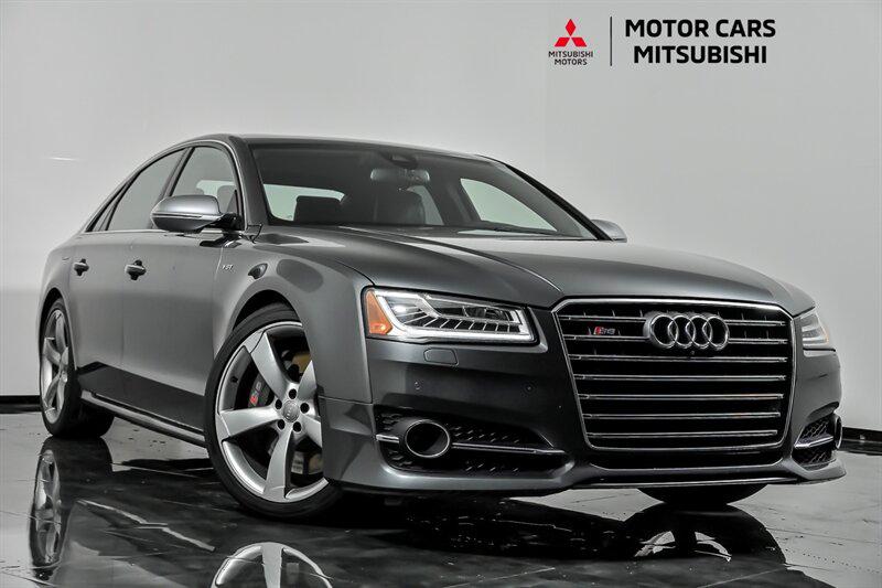 2016 Audi S8