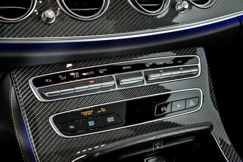 2021 Mercedes-BENZ AMG E 63 S 4MATIC+ 照片 32