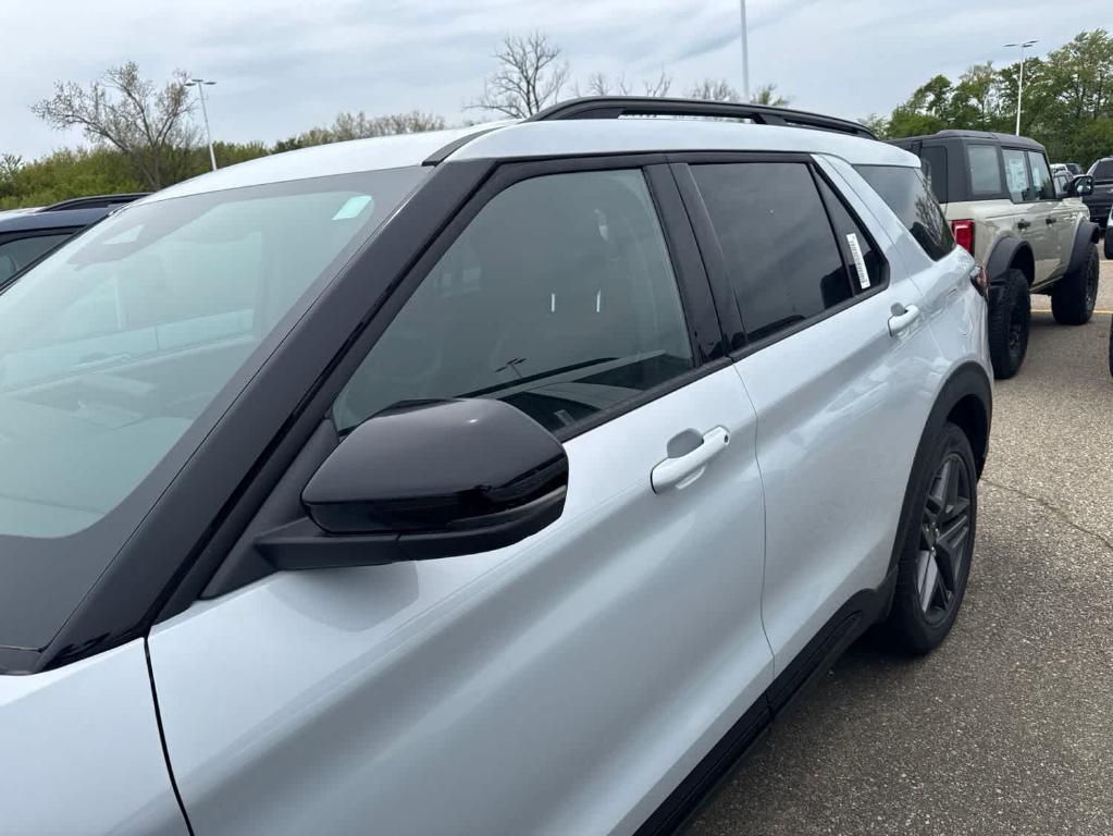 صورة مصغرة 15 لـ 2026 FORD EXPLORER ST