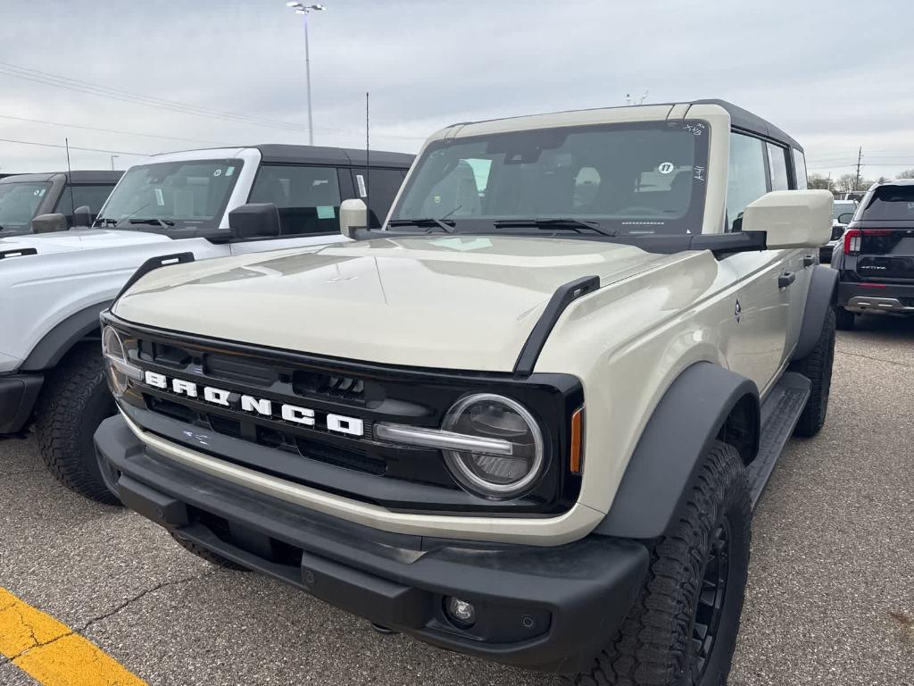 New 2026 Ford Bronco Outer Banks
