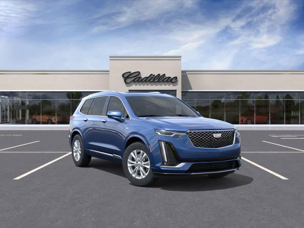 New 2025 Cadillac XT6 Luxury AWD
