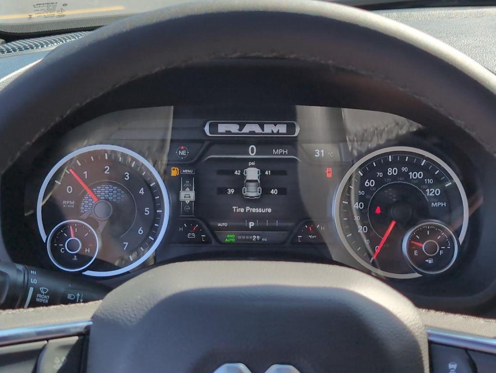 صورة مصغرة 26 لـ 2026 RAM 1500 LARAMIE