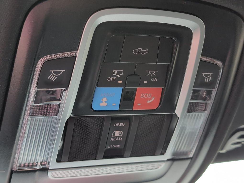 2026 RAM 1500 LARAMIE 缩略图 21