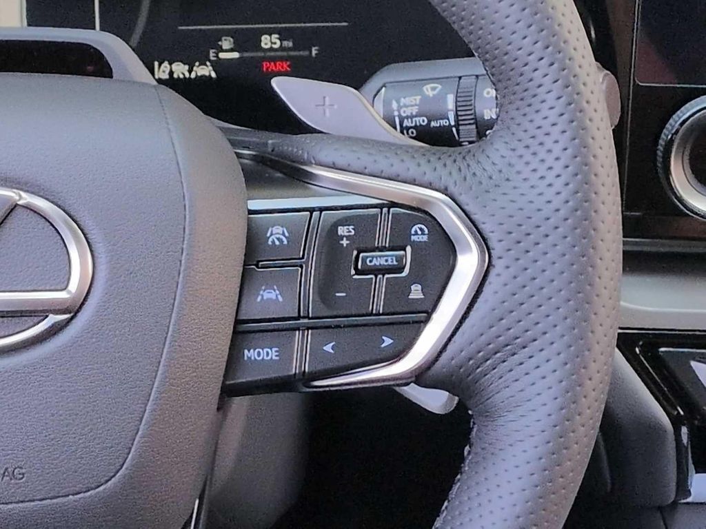 صورة مصغرة 25 لـ 2026 Lexus TX 500H F SPORT PREMIUM