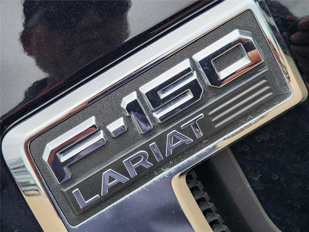 FORD F-150 LARIAT - 8
