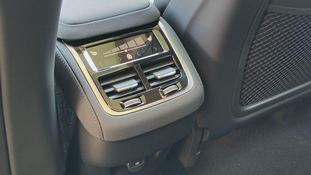 2026 Volvo XC90 B6 PLUS 7-SEATER 缩略图 29