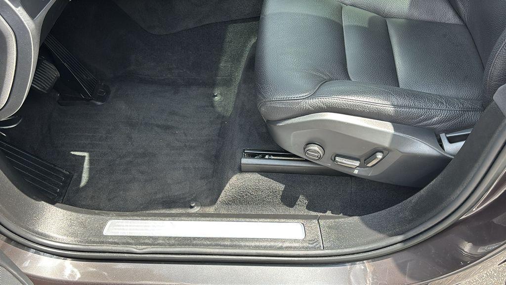 صورة مصغرة 25 لـ 2023 Volvo XC90 B6 PLUS 7-SEATER