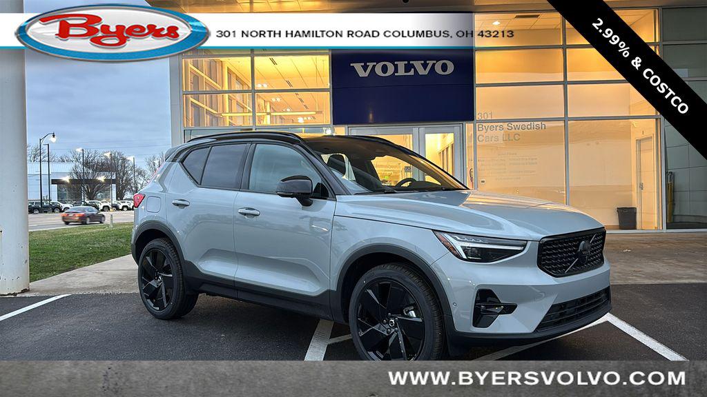 New 2026 Volvo XC40 B5 Ultra Black Edition