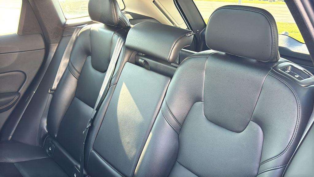 صورة مصغرة 26 لـ 2024 Volvo XC60 B5 CORE