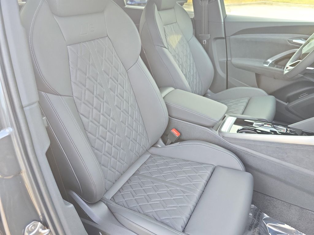 2026 AUDI SQ5 3.0T PREMIUM PLUS — фото 10