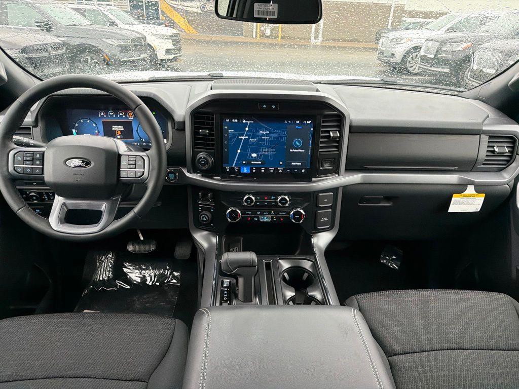 2026 FORD F-150 XLT photo 5