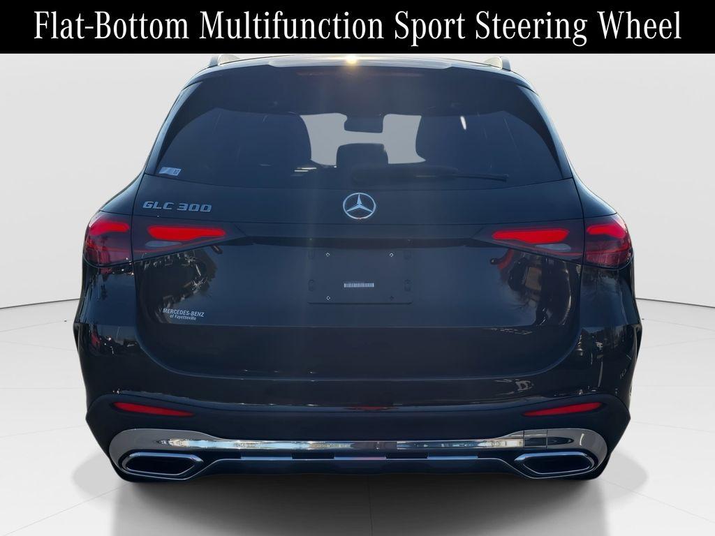 MERCEDES-BENZ GLC - 7