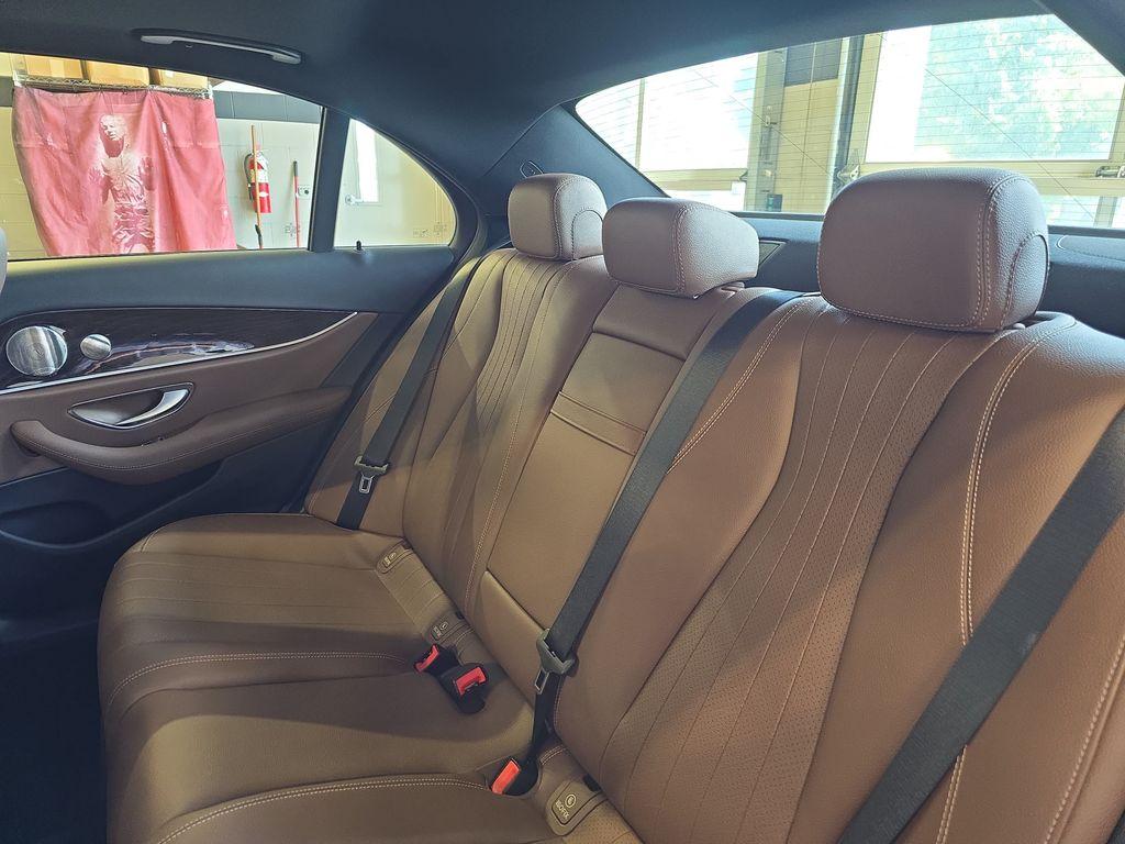 2023 Mercedes-BENZ E-CLASS 缩略图 16