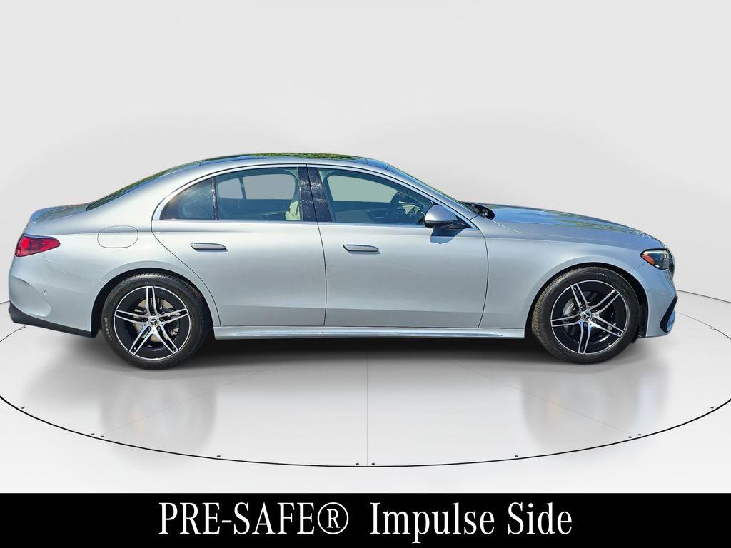 MERCEDES-BENZ E-CLASS - 7