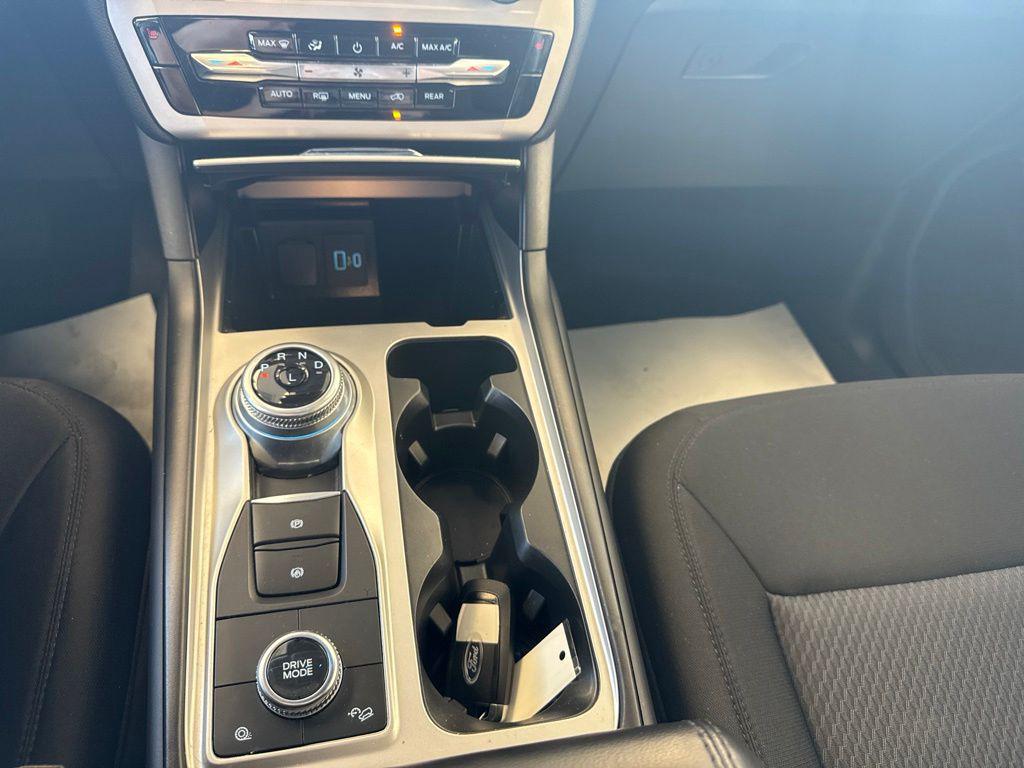 صورة مصغرة 23 لـ 2023 FORD EXPLORER XLT