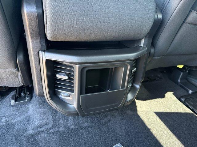 صورة مصغرة 32 لـ 2026 RAM 1500 TRADESMAN