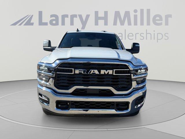2026 RAM 2500 BIG HORN photo 8