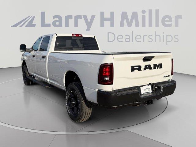 2026 RAM 3500 TRADESMAN — фото 3