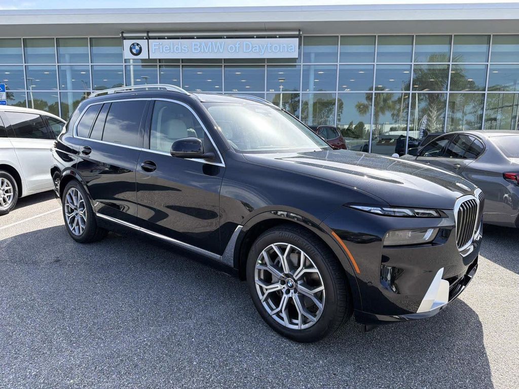 New 2026 BMW X7 xDrive40i