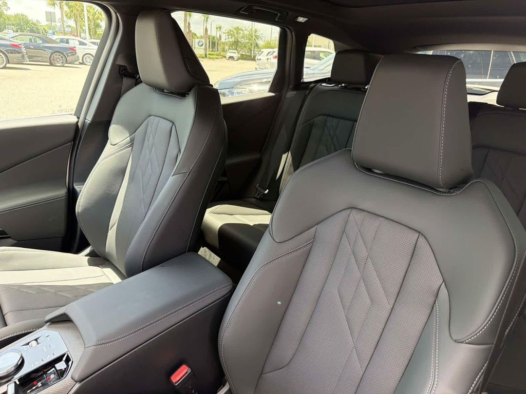 صورة مصغرة 11 لـ 2026 BMW X3 30 XDRIVE