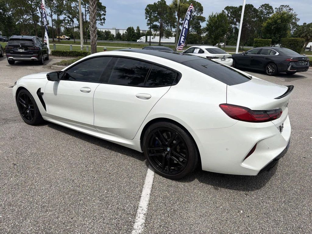 2024 BMW M8 GRAN COUPE COMPETITION — фото 4