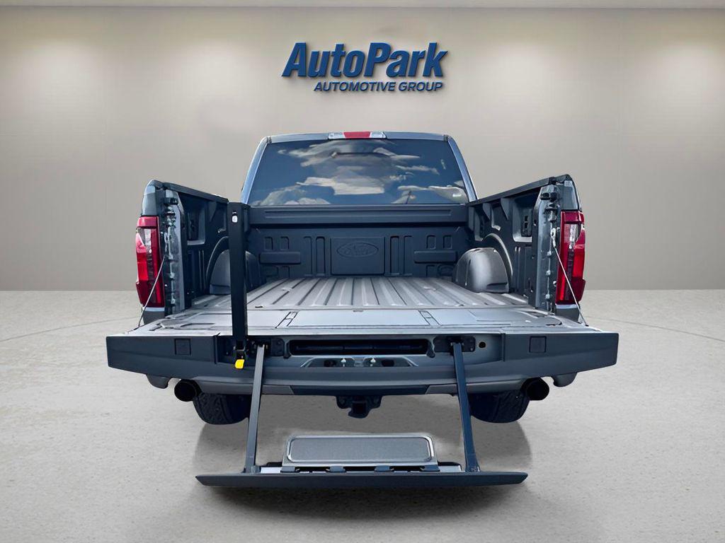 FORD F-150 XLT - 8