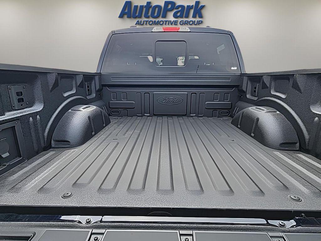 FORD F-150 XLT - 10