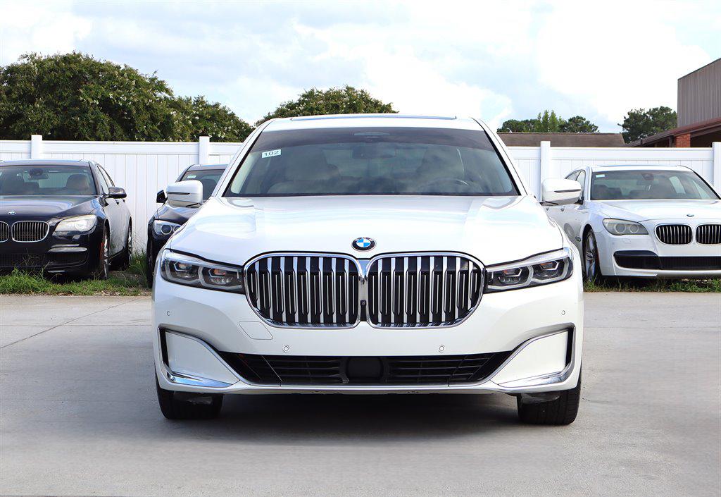2020 BMW 750 I XDRIVE 照片 2