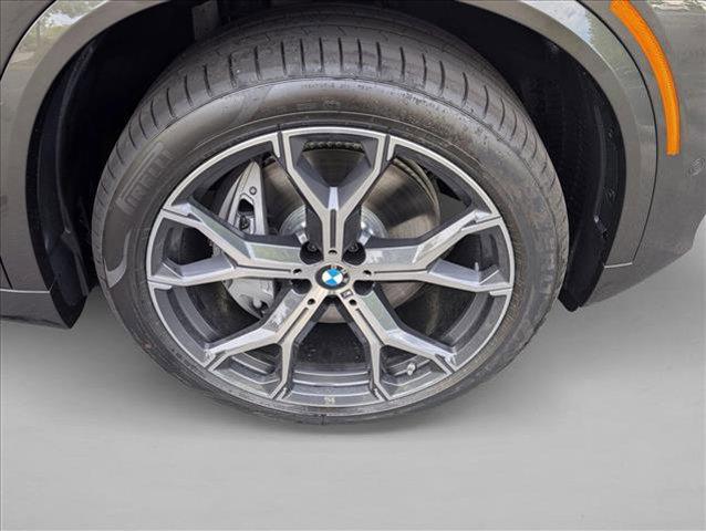 صورة 8 لـ 2026 BMW X5 PHEV XDRIVE50E