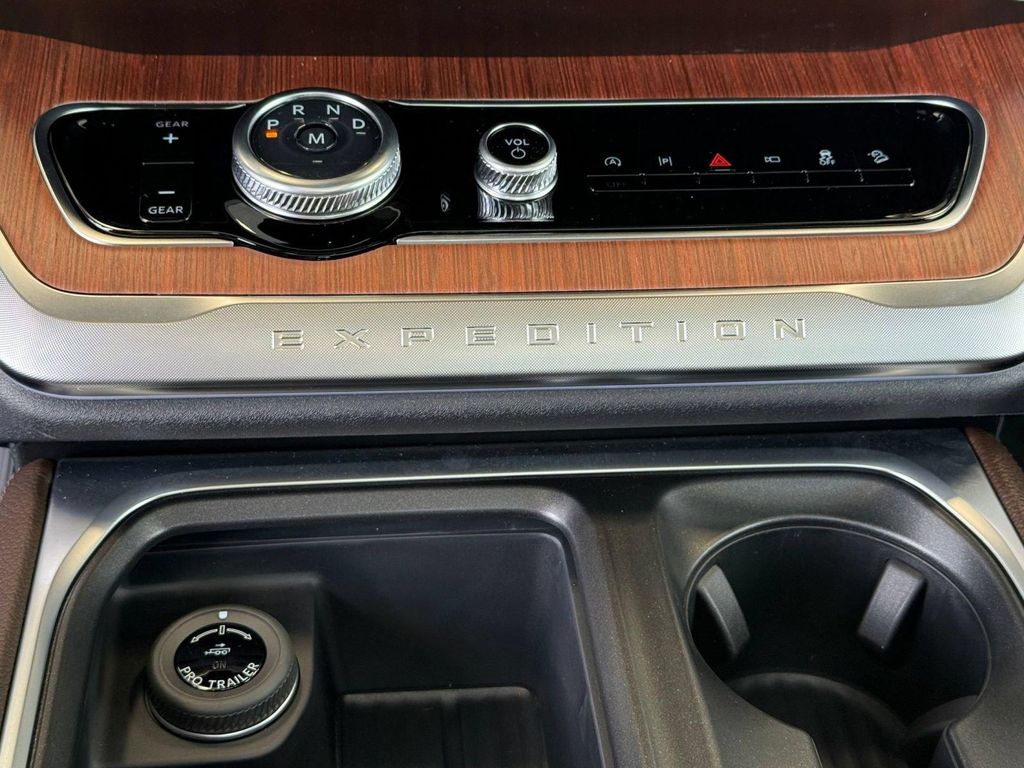 2026 FORD EXPEDITION MAX KING RANCH 缩略图 19