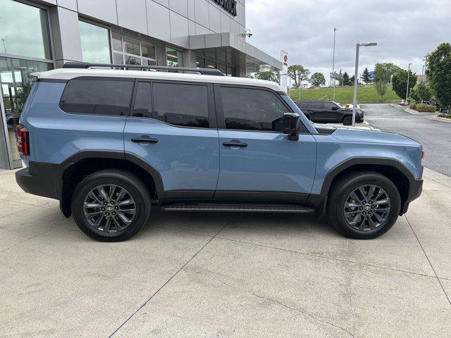 TOYOTA LAND CRUISER - 10